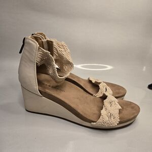 Lucky Brand Cream Kaydyn Macrame Crotchet Ankle Strap Wedge Heel Cork Sandals 9